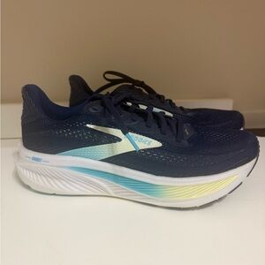 Brooks Ghosts: Size 10